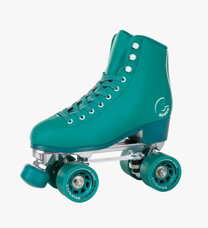 The deep green Enchanted Forest Quad Skates feature removable toe stops, 62mm 83A wheels and a structured boot. 